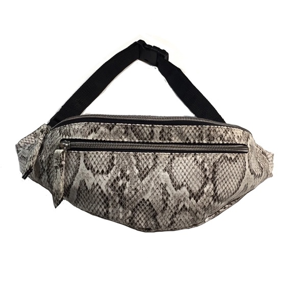 New Faux Snakeskin Fanny Pack with Two Zippers - Picture 7 of 7